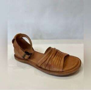 Bed stu Lilia sandal